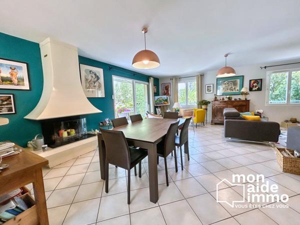 Maison 150m², grand garage 72m², piscine