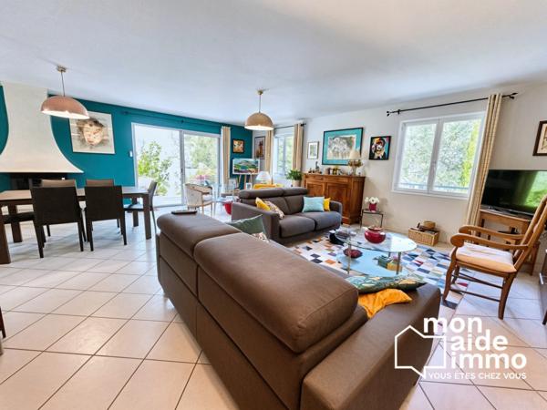 Maison 150m², grand garage 72m², piscine