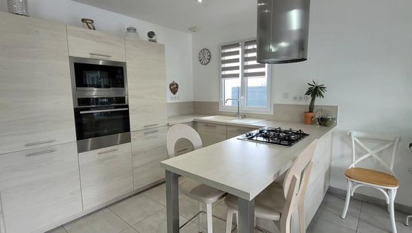Vente Maison 6 pièces 120 m2 à Courçon