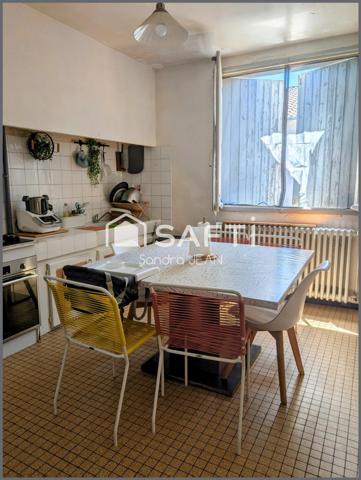 Immeuble avec deux appartements F4 pour Investissement Locatif