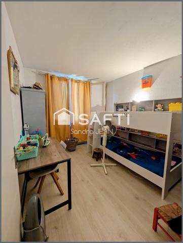 Immeuble avec deux appartements F4 pour Investissement Locatif