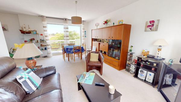 À vendre : Appartement 3 pièces à Royan
