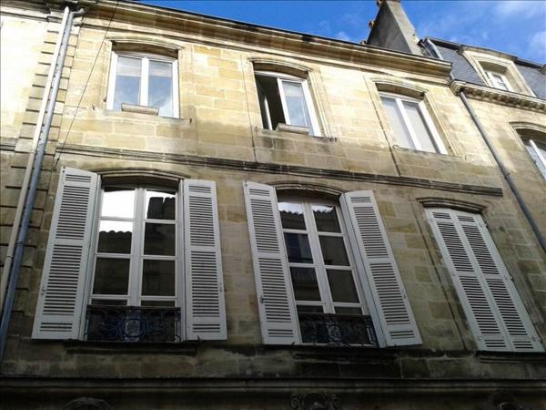 Appartement
                                                                                                                                                                                                                                                                                                                        1 pièce(s)                                                                                                                                                                                                                                                                                                                              32  m²