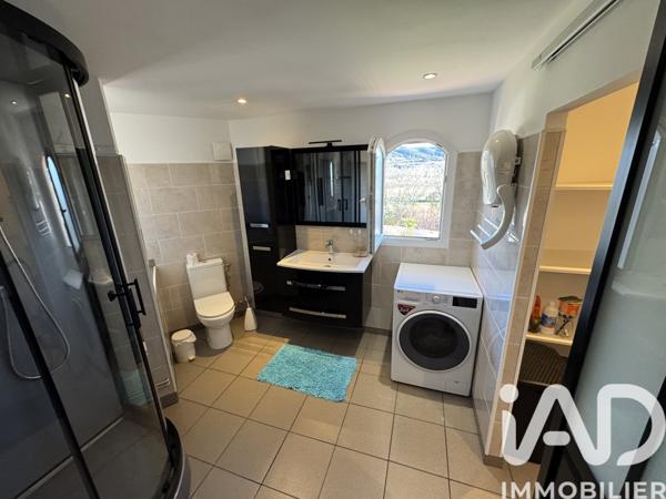 Location appartement 3 pièces 73 m² Peyruis