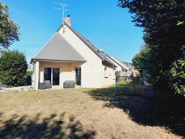 Vente
                Maison85 m² - 5 Pièces -
                    COUTANCES (50200)