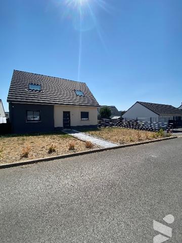 Nouveauté 
RANG DU FLIERS
Maison individuelle 92 m2  4 chambres  avec jardin + sous sol  60 m2