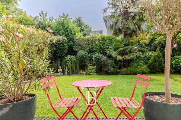 Clamart, Maison 5 Chambres -  225 m² à vendre