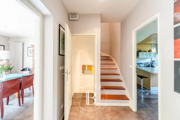Clamart, Maison 5 Chambres -  225 m² à vendre