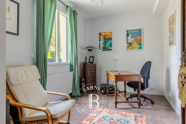 Clamart, Maison 5 Chambres -  225 m² à vendre