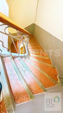 T3 cosy, en ville mais au calme, un dernier étage avec loggia ou balcon