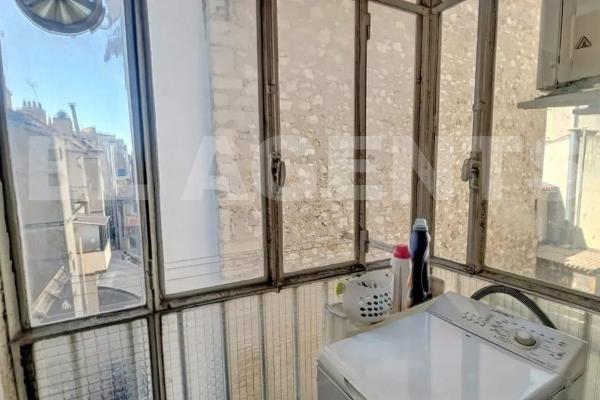 T3 cosy, en ville mais au calme, un dernier étage avec loggia ou balcon