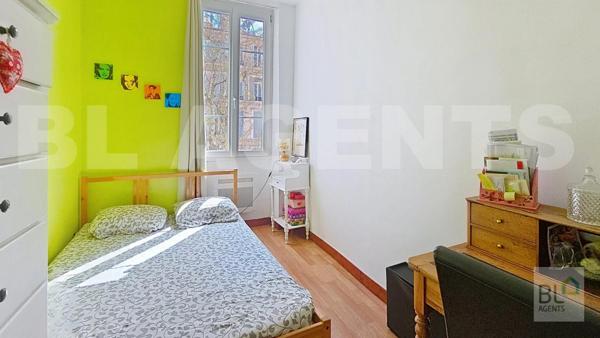 T3 cosy, en ville mais au calme, un dernier étage avec loggia ou balcon