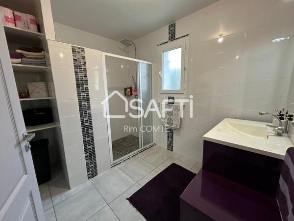 Maison Familiale à Étage – 130 m² Habitable sur un Superbe Terrain de 826 m²