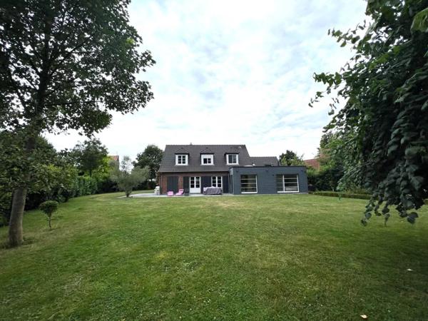Vente Maison 9 pièces 300 m2 à Wasquehal