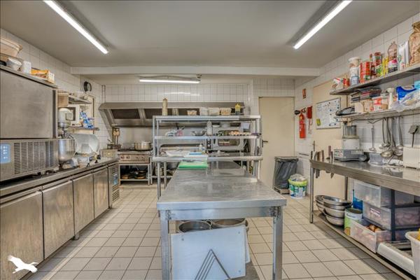 Immeuble à vendre 233 200 € Saint-Pardoux-Isaac 475 m² DPE D