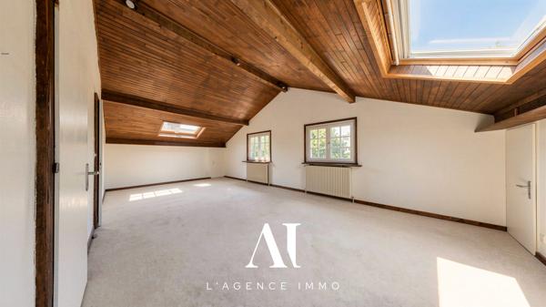 Maison Individuelle T9 Parcelle de 1 156m² sans vis-à-vis Garage Ornex 01210