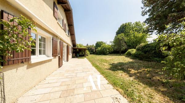 Maison Individuelle T9 Parcelle de 1 156m² sans vis-à-vis Garage Ornex 01210