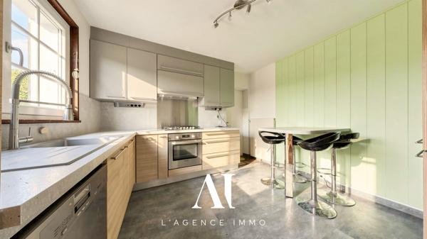 Maison Individuelle T9 Parcelle de 1 156m² sans vis-à-vis Garage Ornex 01210