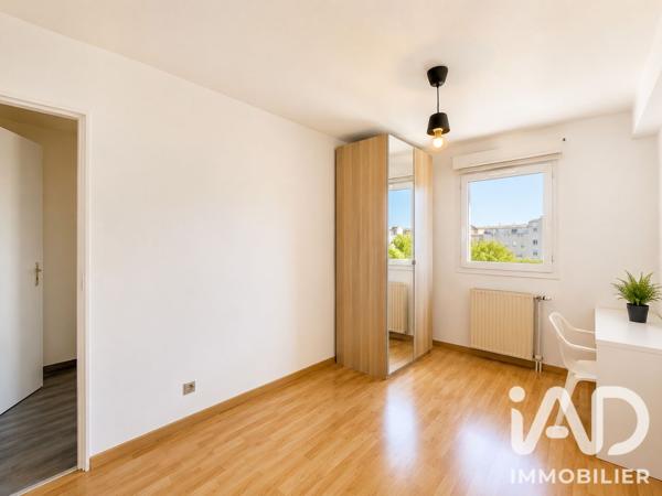 Appartement à vendre 4 pièces 91 m² Vénissieux