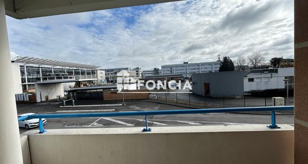 Location Studio 31.96 m² - Pau 64000
