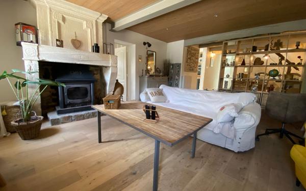 Maison à vendre    6 pièces • 135 m2 Izon