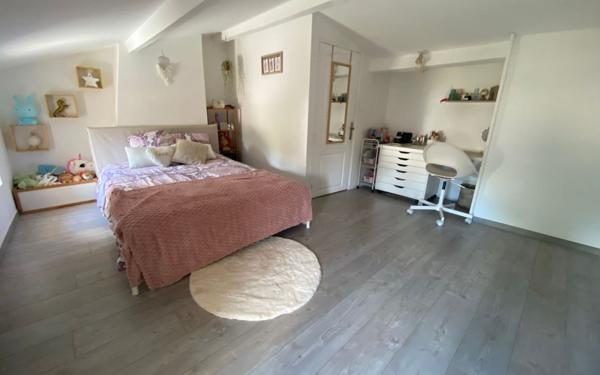 Maison à vendre    6 pièces • 135 m2 Izon