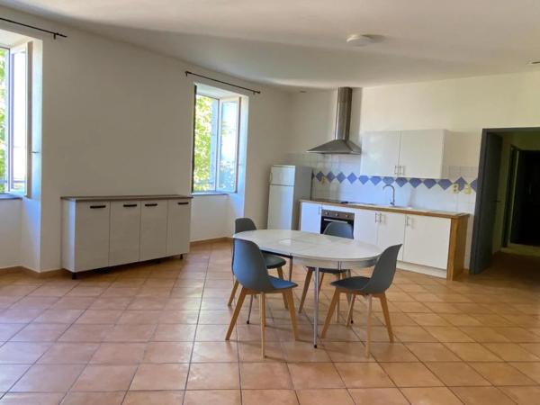 Appartement à louer à Villeneuve-de-Berg (07170)