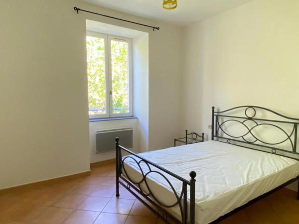 Appartement à louer à Villeneuve-de-Berg (07170)