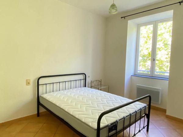 Appartement à louer à Villeneuve-de-Berg (07170)
