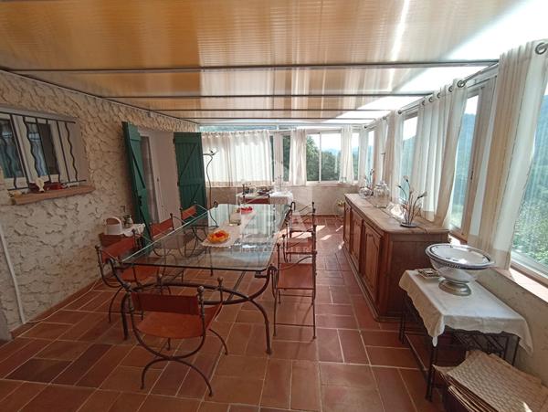 Maison Taradeau 8 pièce(s) / deux habitations