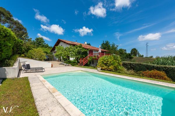 Propriété Basque - Panorama exceptionnel sur la Rhune