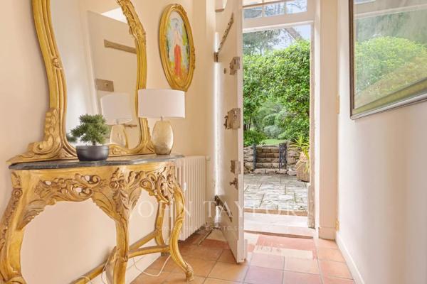 Bastide du XIXᵉ siècle avec maison d’amis, piscine et 1,3 hectare – Vue Sainte-Victoire, Aix-en-Provence
