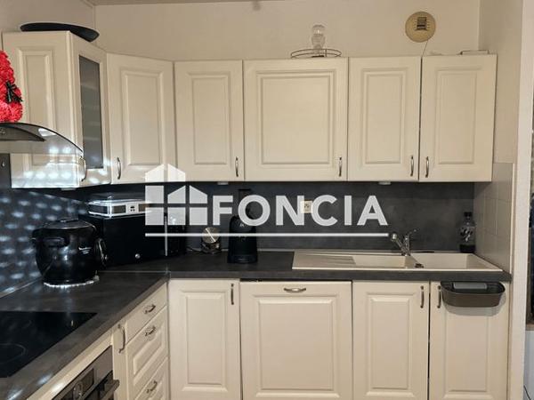 Location Appartement 4 pièces 76.76 m² - 1 RUE COTTAGE DES TOURTERELLES Pau 64000