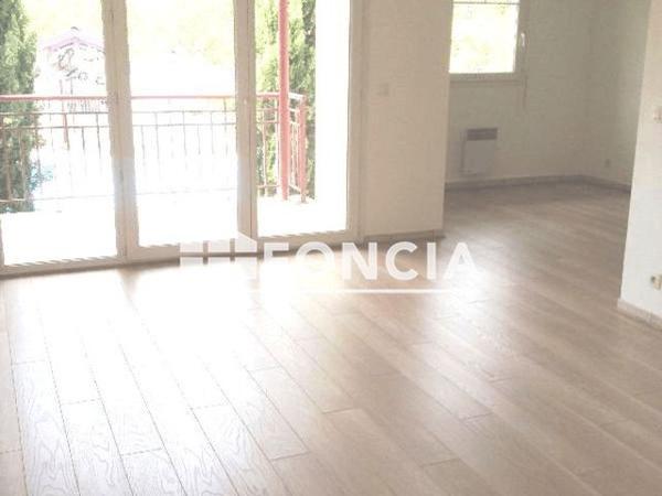 Location Appartement 4 pièces 76.76 m² - 1 RUE COTTAGE DES TOURTERELLES Pau 64000