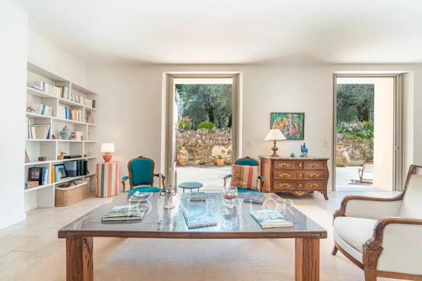 Magnifique Bastide provençale avec vue panoramique