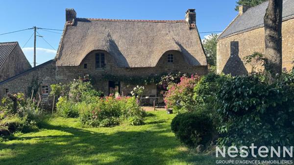 A VENDRE à BELZ - Authenticité et cachet pour cette chaumière de village