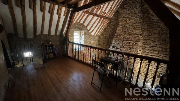 A VENDRE à BELZ - Authenticité et cachet pour cette chaumière de village