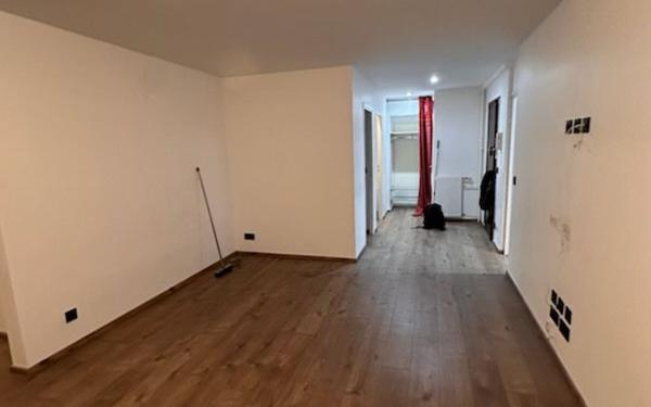 Appartement à louer    3 pièces •  Vénissieux