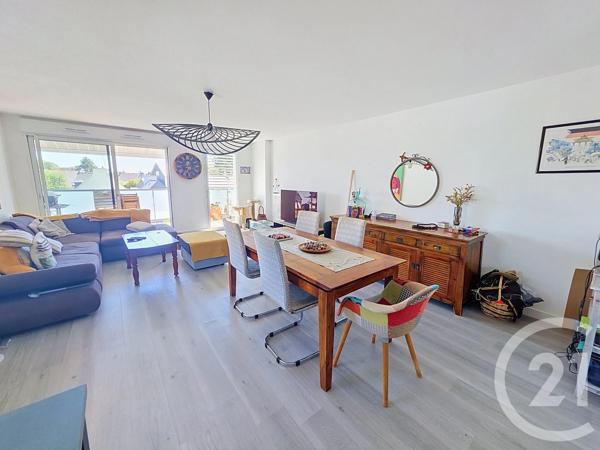 Appartement F4 à vendre  4 pièces - 92,42 m 2   PLOEMEUR  - 56