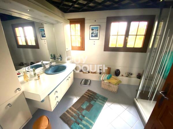 MAISON À VENDRE DE 5 PIÈCES DE 146,00 M²