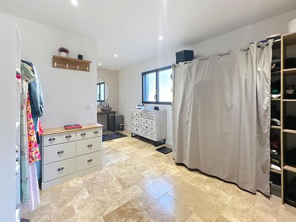 Belle maison de 149 m2, trois chambres dont une suite parentale