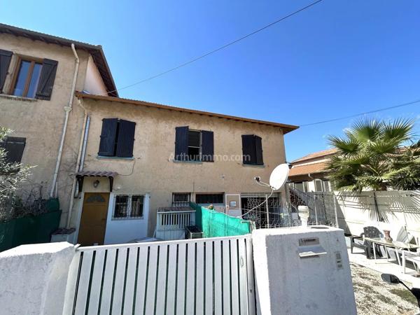 Vente                                                      Villa
                        
                     4 pièces                      98 m2                     à Golfe-Juan