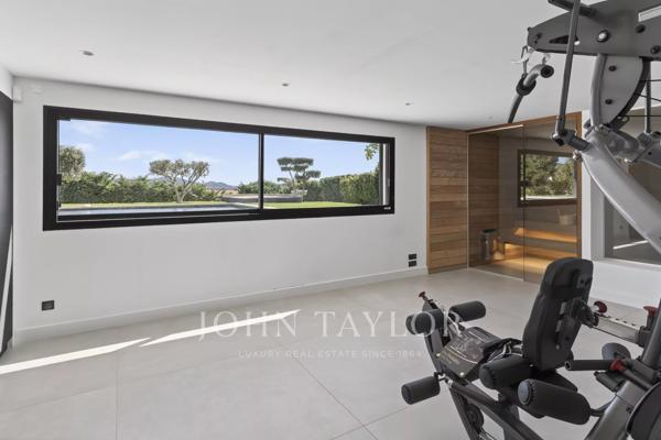 La Cadière-d’Azur – Villa contemporaine avec vue mer panoramique, piscine et espace bien-être