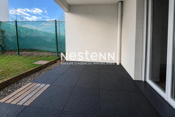 VENISSIEUX - T2 - REZ DE JARDIN -  40,90 m2 -  BUS - TRAMWAY - GARE - COMMERCES - AXES ROUTIERS