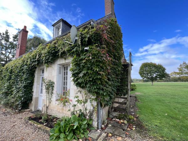 Courcelles-de-Touraine (37330) Propriété avec parc de plus de 5 hectares COURCELLES DE TOURAINE