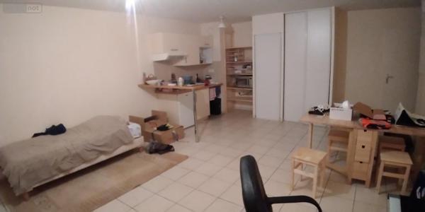 Appartement à louer à Ézy-sur-Eure dans l'Eure (27530), ref : MD EZY   
Centre ville