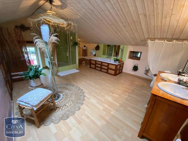 Maison à vendre 11 pièces 374m²