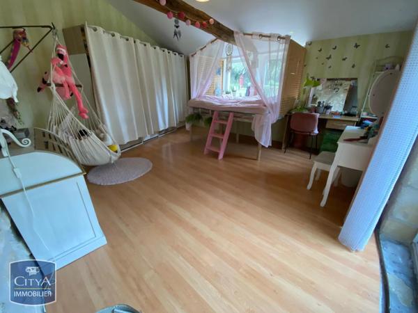 Maison à vendre 11 pièces 374m²