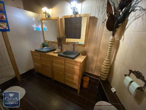 Maison à vendre 11 pièces 374m²