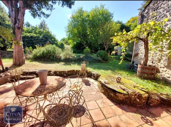 Maison à vendre 11 pièces 374m²